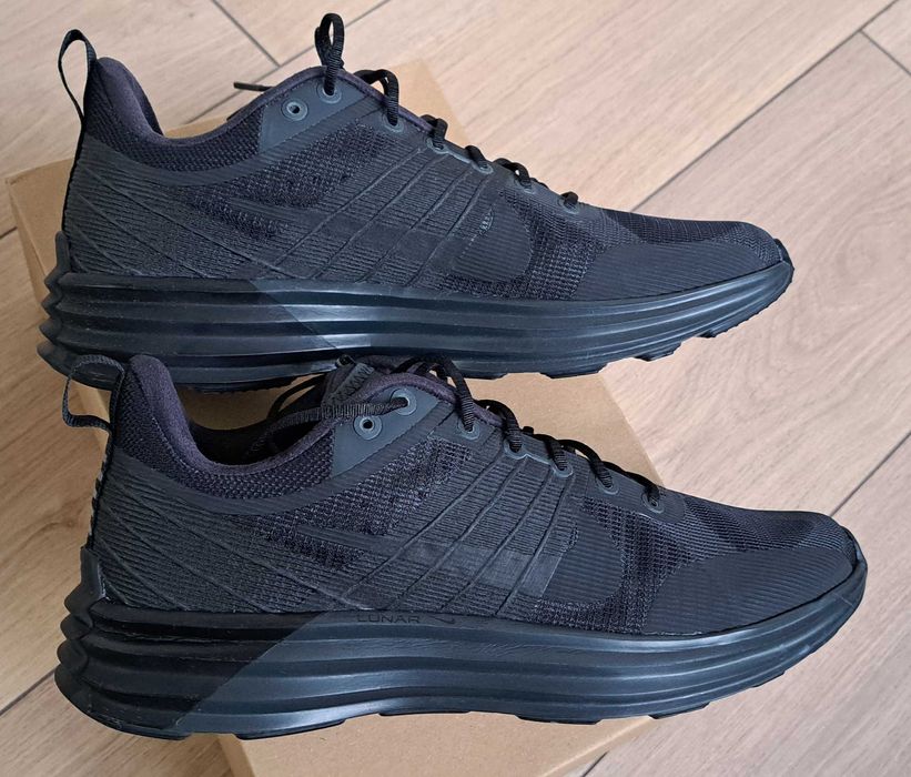 NIKE Lunar Roam нови