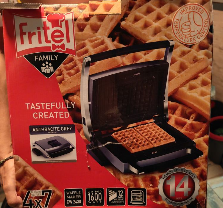 Aparat vafe profesional Fritel CW2438