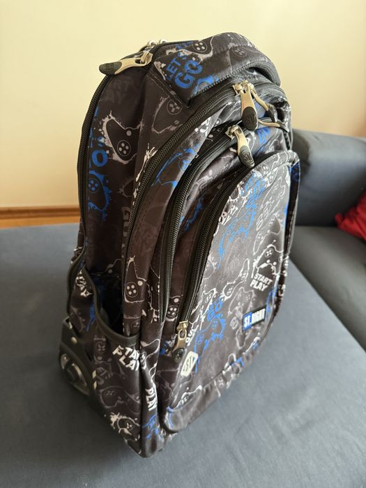 Ghiozdan troller / roti - folosit de 2 ori