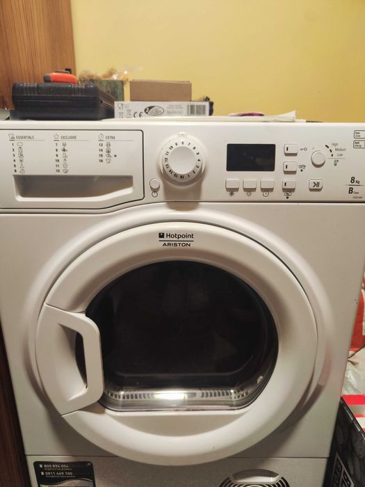 Сушилня Hotpoint- Ariston FTCF-87 B