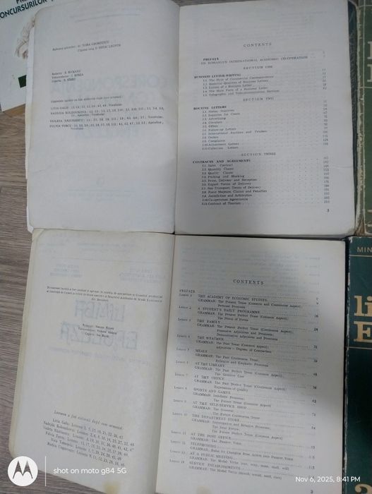 Vând cursuri vechi de limba engleza