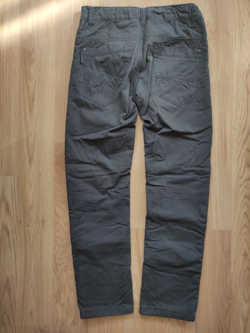 зимен ватиран панталон за момче 10 г.Дънки за момче 128 - 134 размер