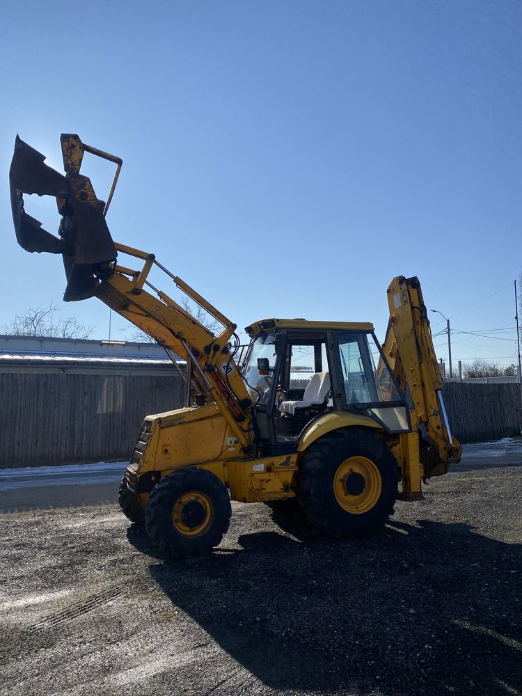 Buldoexcavator jcb 3cx