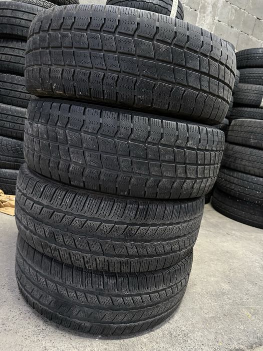 Anvelope 235/65 R16C CONTINENTAL / VREDESTEIN iarnă ( m+s )