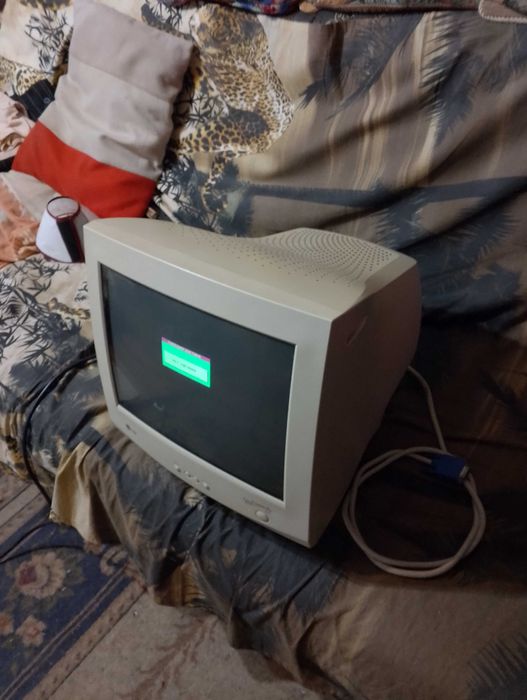 Монитор бесплатно.