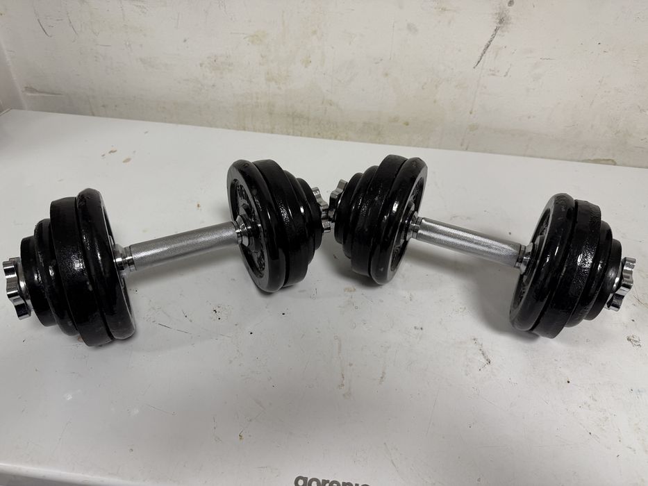 Gantere reglabile noi fier 16 kg+16 kg=32 kg. Pret 450 lei