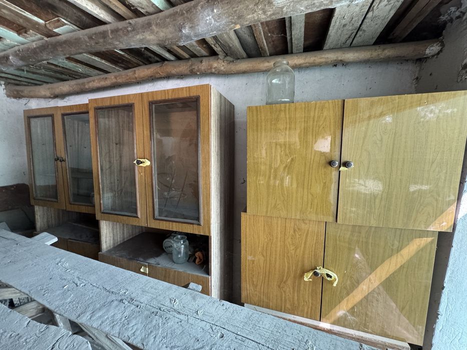 Мебель, стенка х2,  шкаф- покла х3 . Состояние нормальное