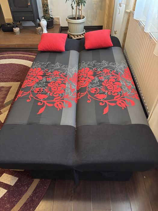 Vand canapea extensibila 3 locuri
