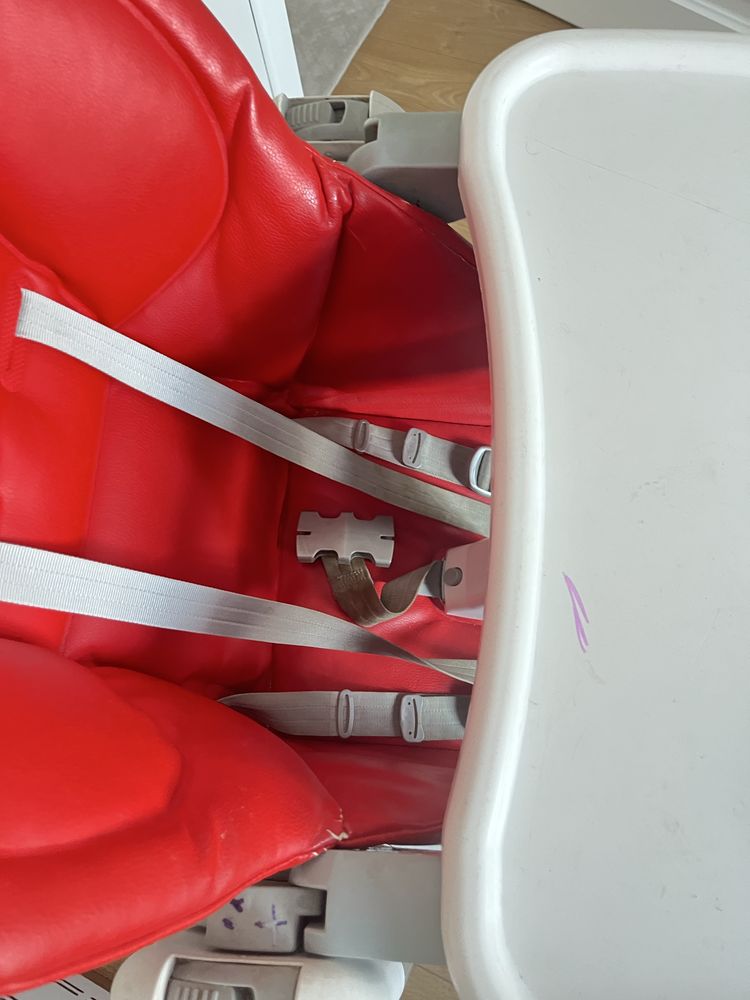 Продам стульчик Peg-Perego Tatamia Follow Me Fragola