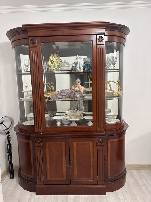 Сервант мебель гарнитура