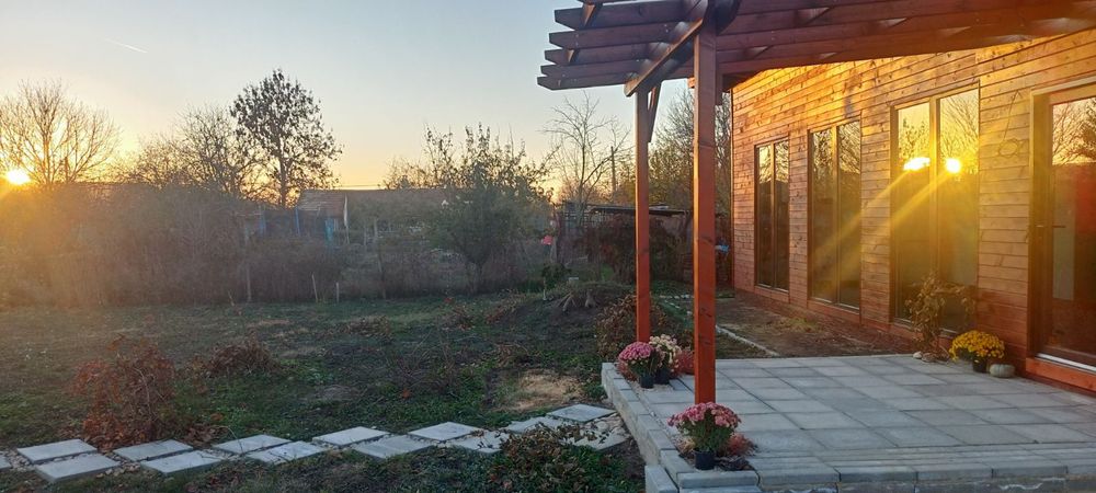 Нова къща Варненска област Община Провадия Село Тутраканци.