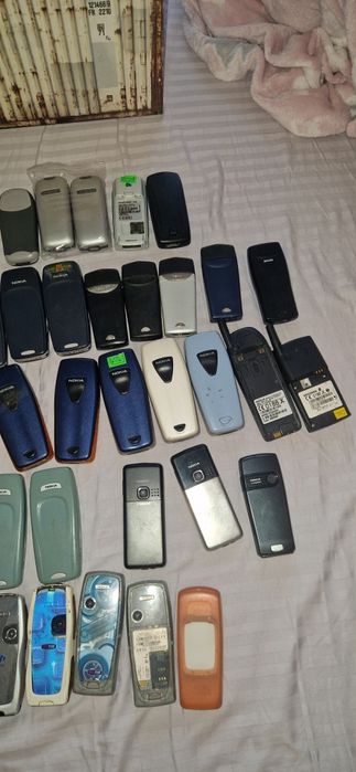 Telefoane vechi de colectie