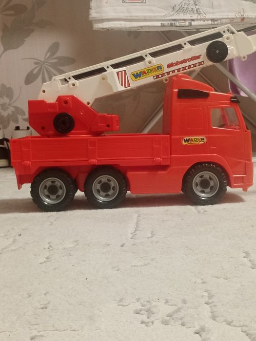 Игрушка пожарная машина!