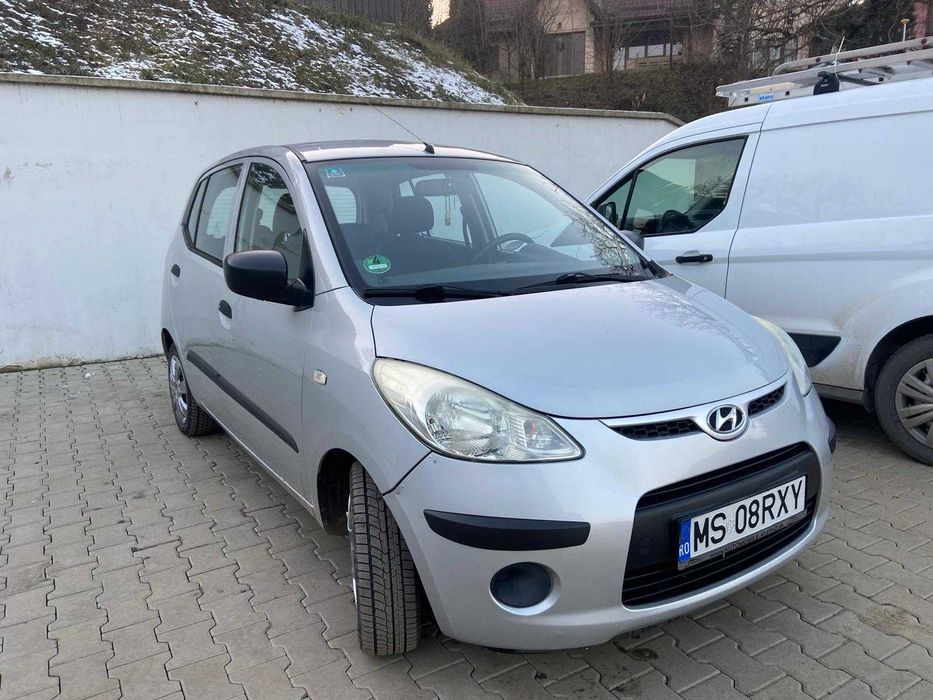 Vând Hyundai i10 2009