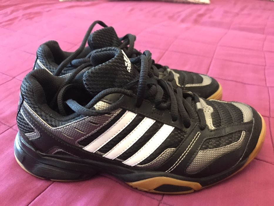 Adidasi Adidas  fete baieti negru mar 36