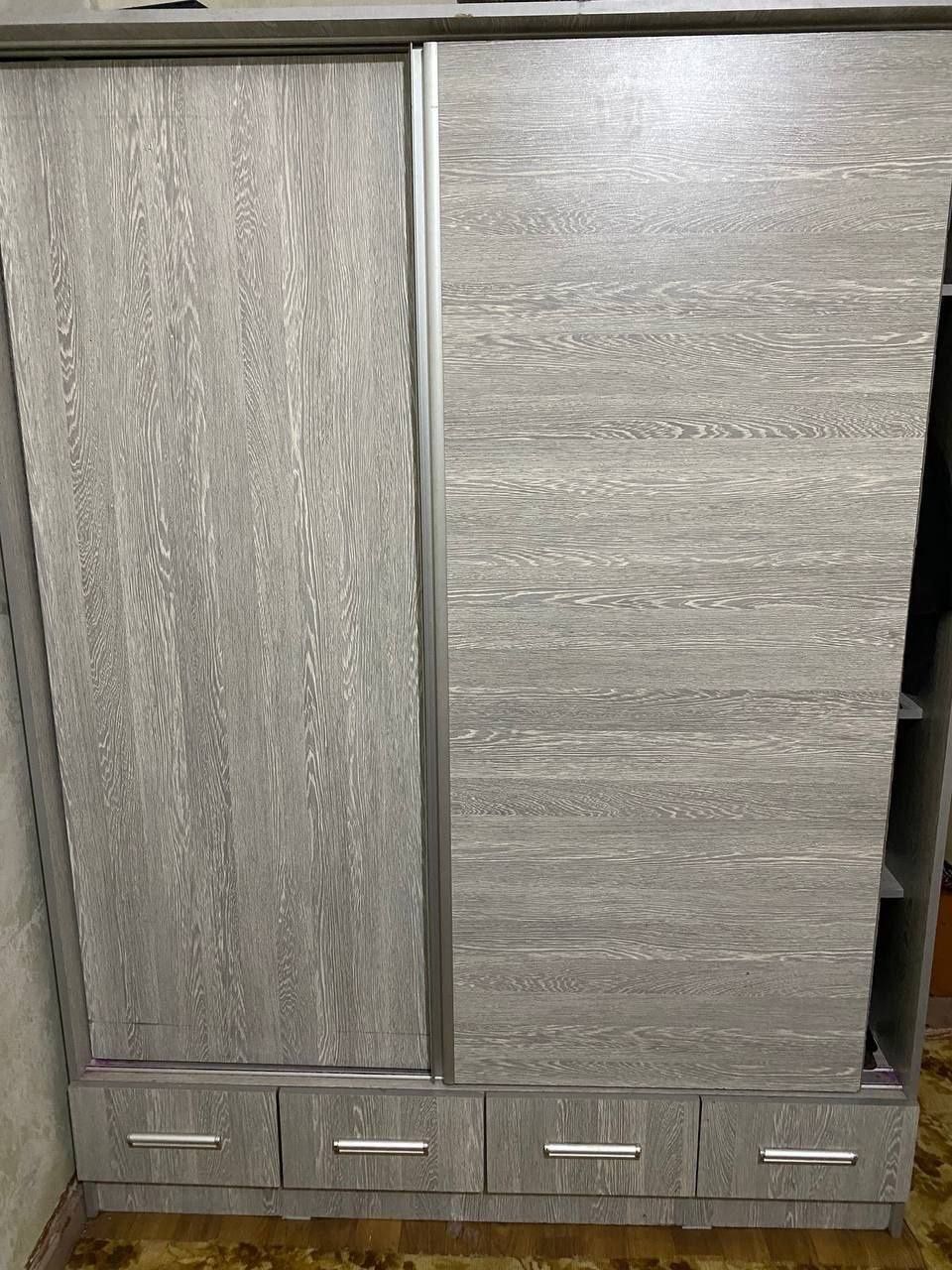 продаётся шкаф купе