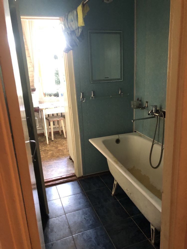Куйлук 1.  Аренда 2/3/4.  250$. Факат харбийга