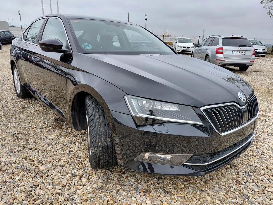 Skoda Superb Stare foarte buna!
