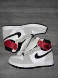 Jordan 1 retro high og ( nu tech yeezy off white)