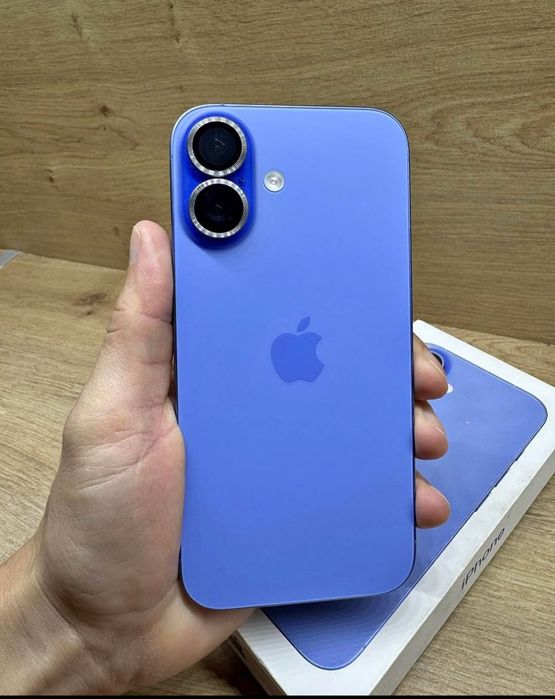 iPhone 16 Ultramarine Baterie 100%