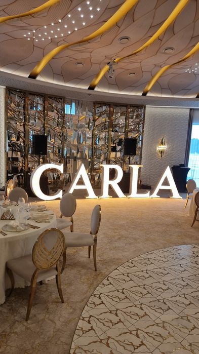 Inchiriez LITERE volumetrice LUMINOASE evenimente