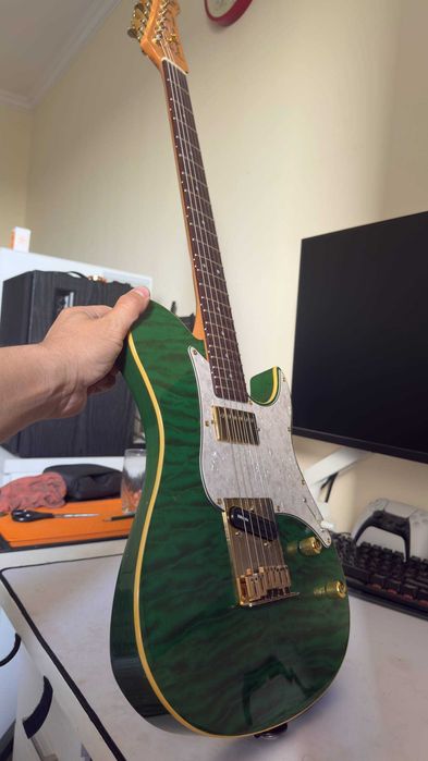 Электрогитара Yamaha Pacifica 402S