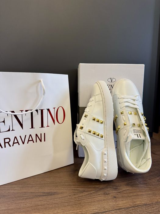 Valentino Garavani Обувки