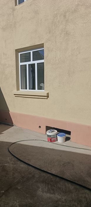 Сдам в аренду дам 2 этажный 4 комнаты 3.50 сотки заед для машины