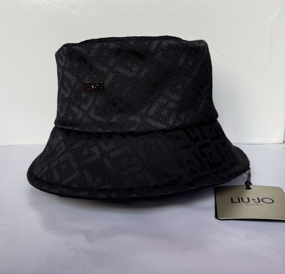 Шапка Liu Jo Guess