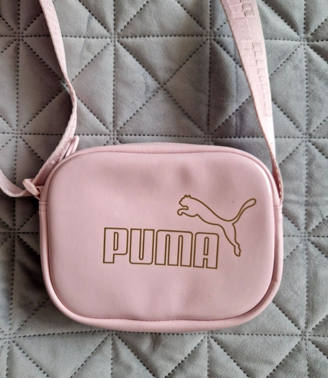 Детска чантичка на Puma