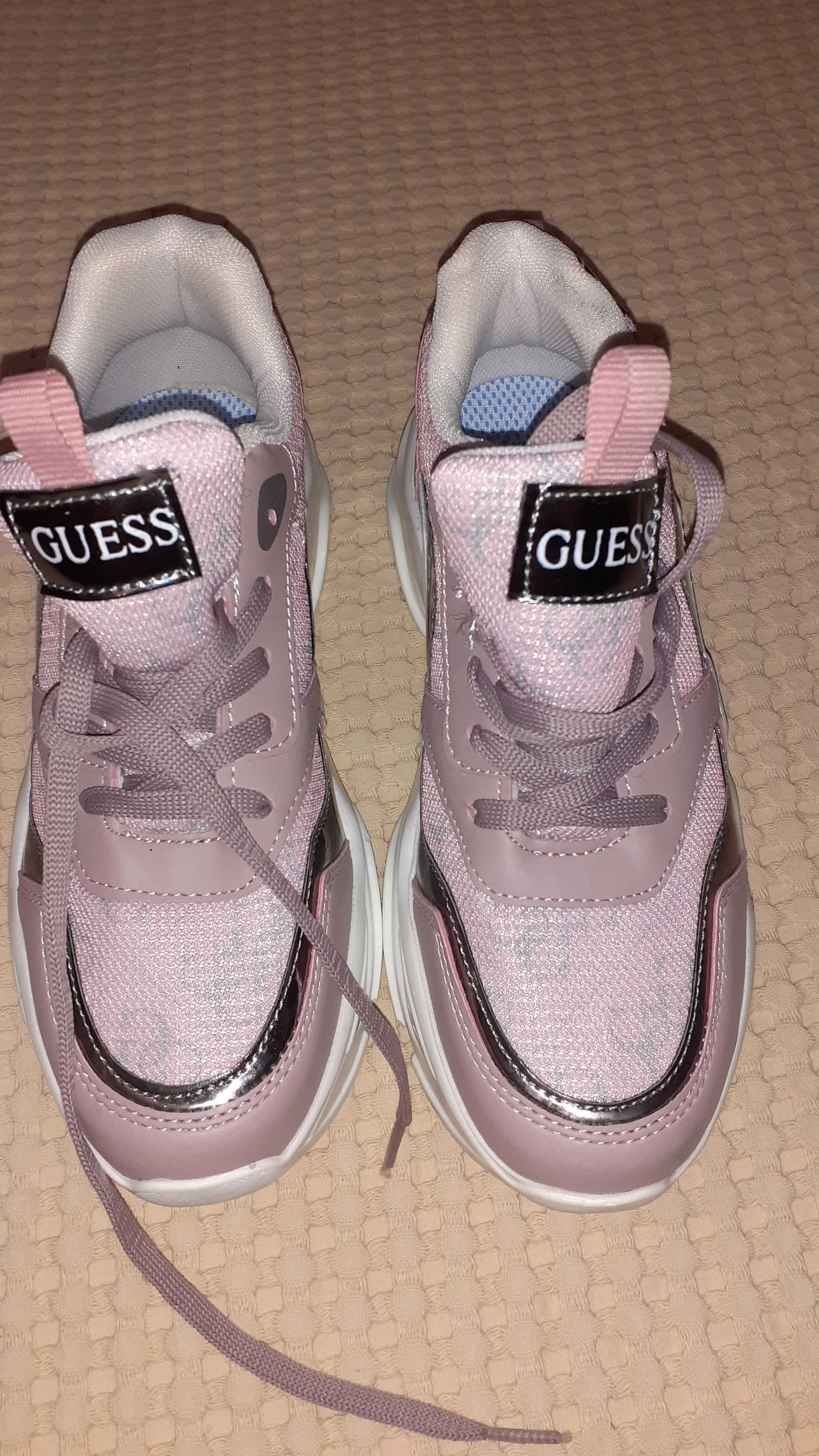 НОВИ Дамски обувки Guess р-р 38