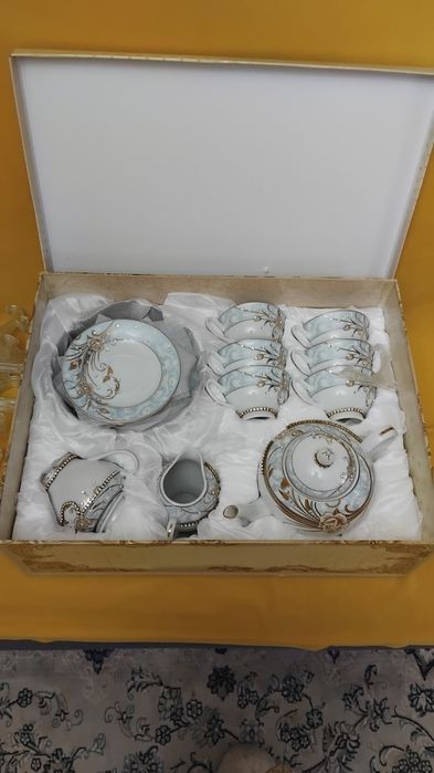 Продам сервиз новый