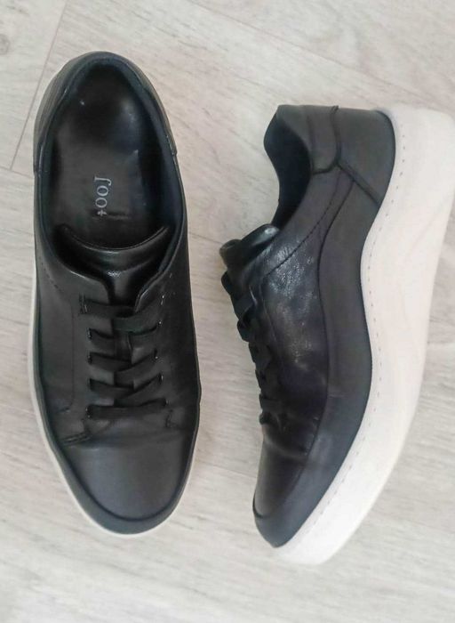 Pantofi moderni piele naturala marimea 39