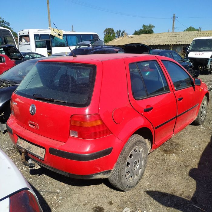 Dezmembrari  VW GOLF 4  1997  > 2006 1.4 16V Benzina
