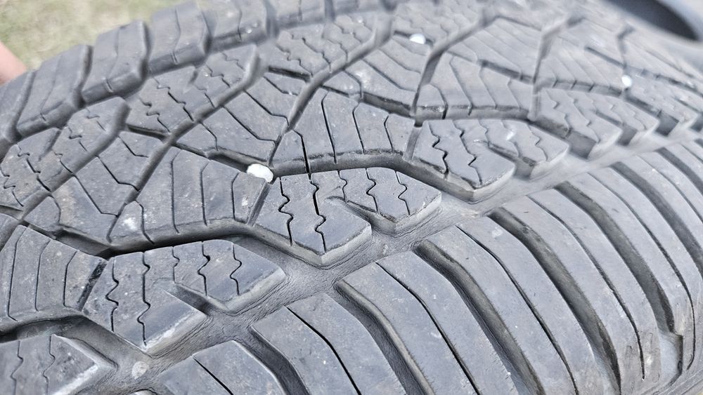 2бр гуми 195 50 15 дот 22 барум