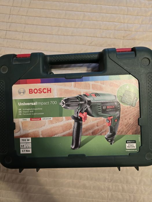 Bormașină Bosch UniversalImpact 700
