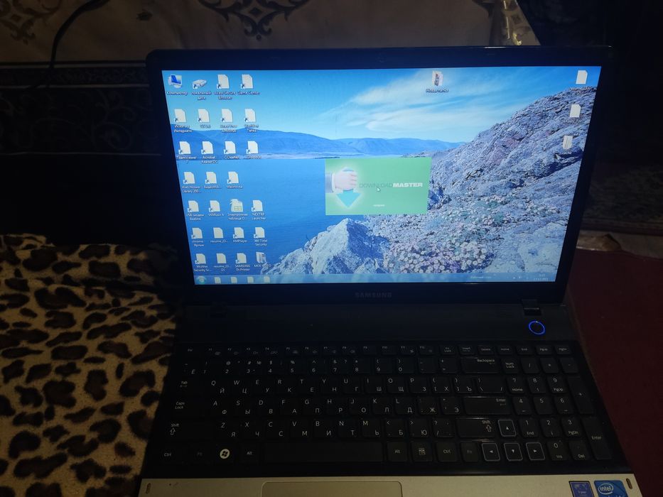 Продам ноут бук самсунг