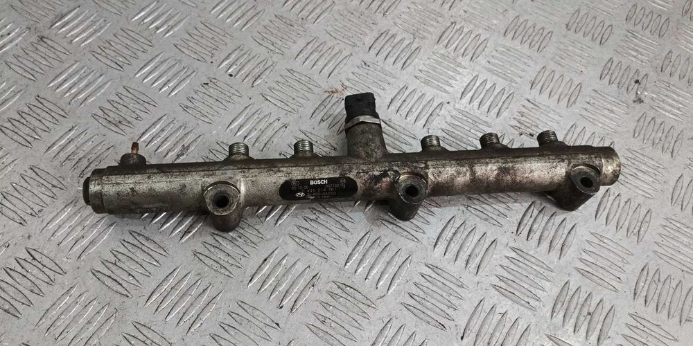 Горивна рейка Kia Sorento 2.5CRDi 2006г.