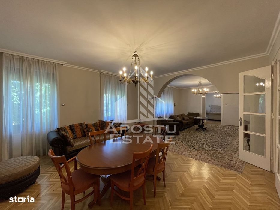 Spatiu pentru birouri, 180 mp, 4 camere, Central