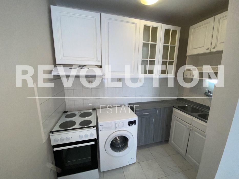 Дава се под наем Двустаен апартамент в Варна, Център - 50 кв.м за 400 € - Снимка #4