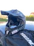 Casca enduro carbon
