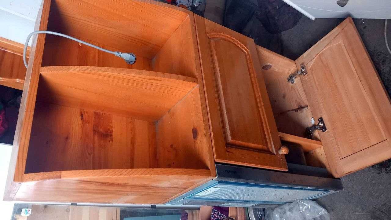 Дървен шкаф с вграден абсорбатор gorenje