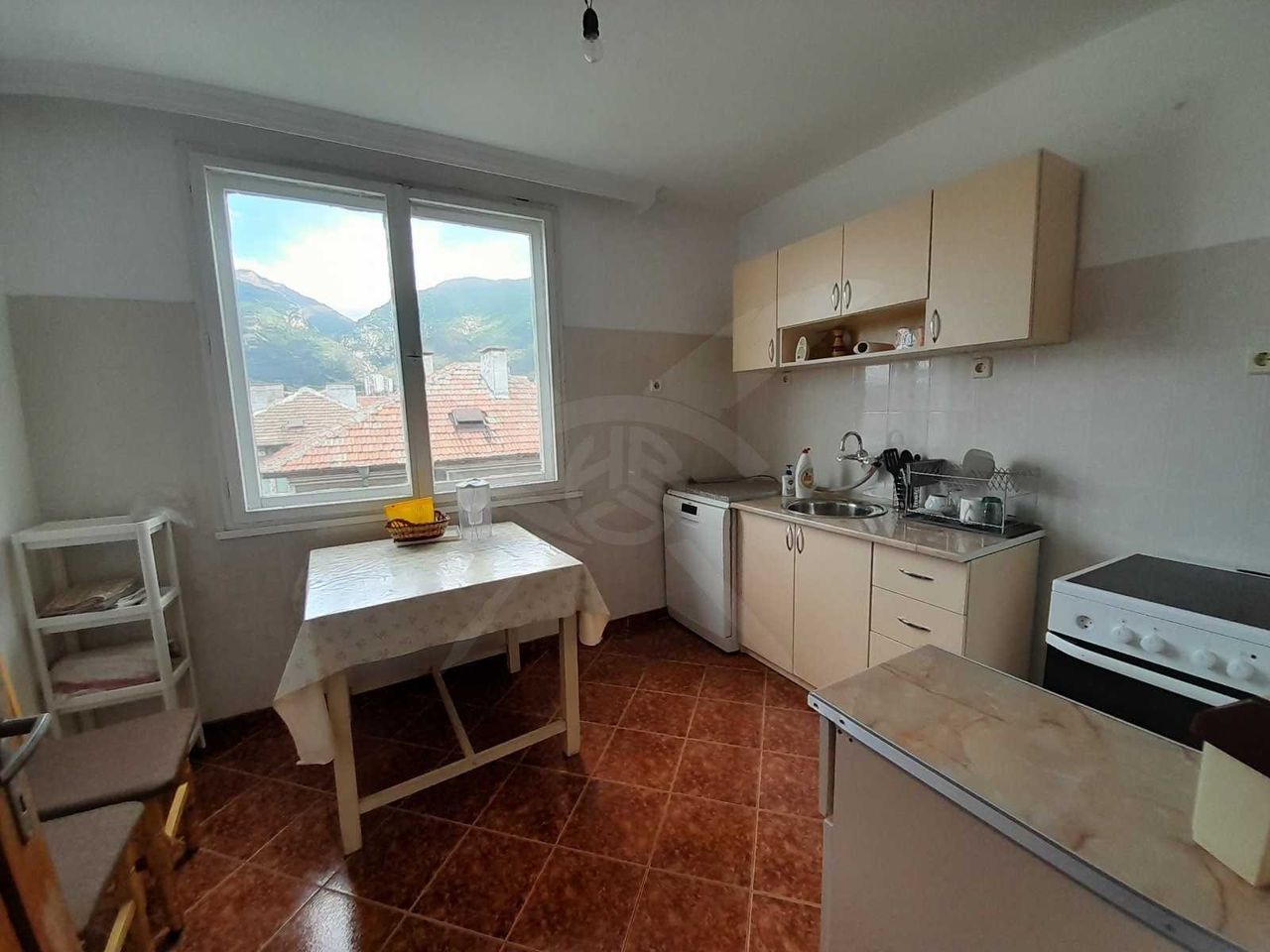 Продава се Етаж от къща в с. Калояново, Област Пловдив - 140 кв.м за 1100 €/кв.м - Снимка #2