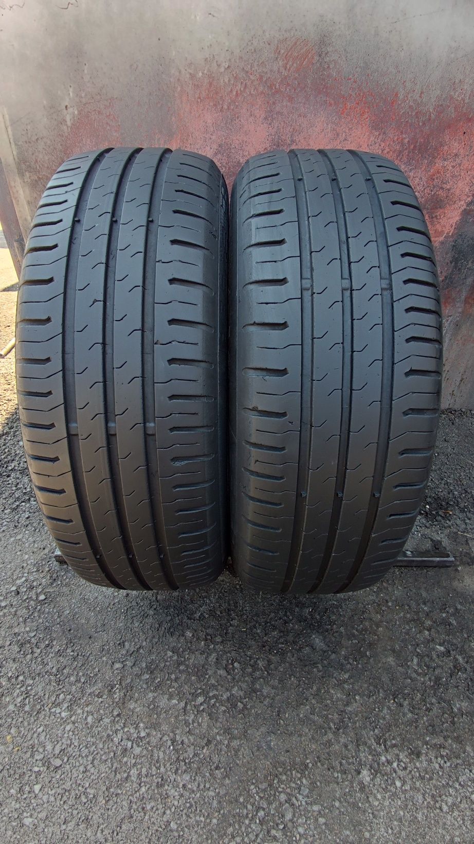 2бр. летни гуми 185/65/15 Continental, dot21
7.4mm
Добро състояние на