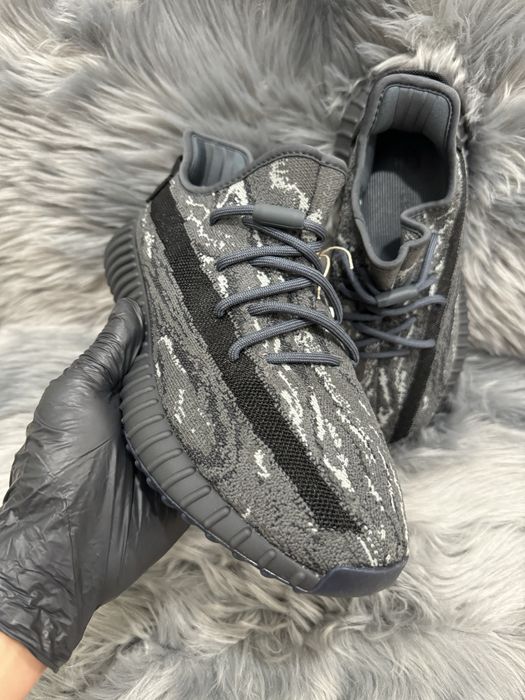 36-46 Yeezy 350 v2 MX Dark Salt