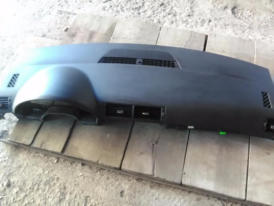 кори под купето ауди а4б6 01-05г