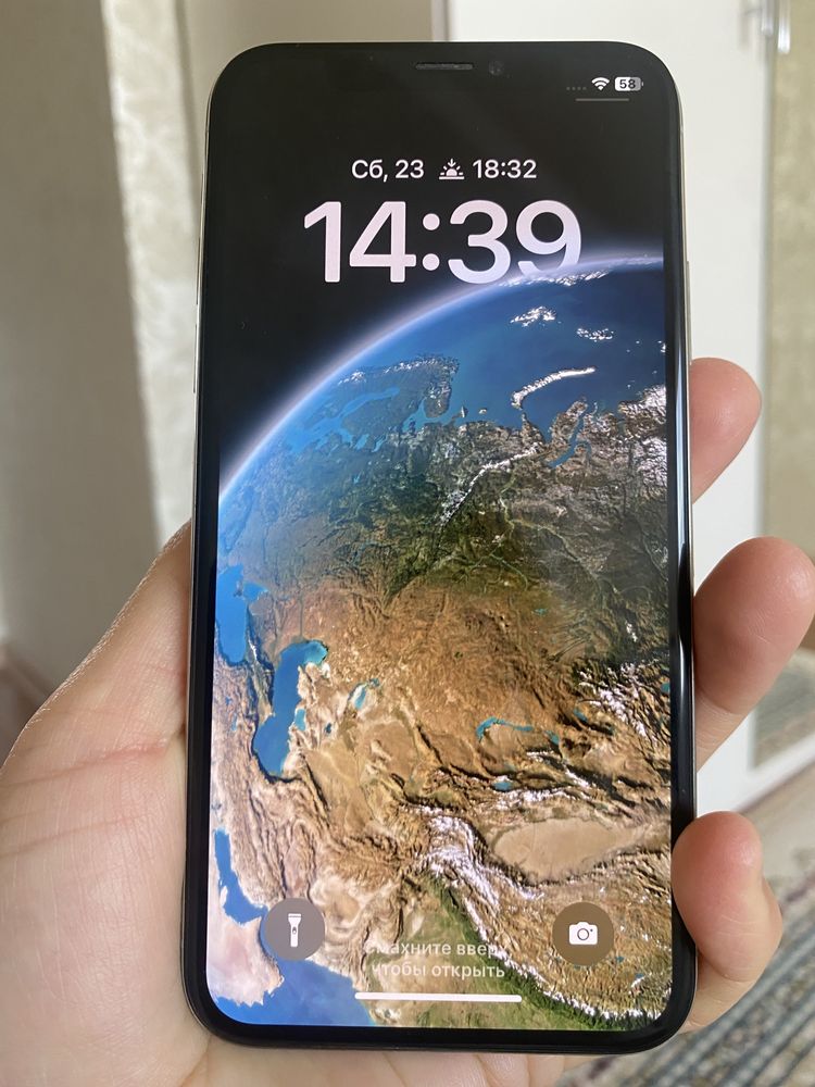 Продается IPHONE X