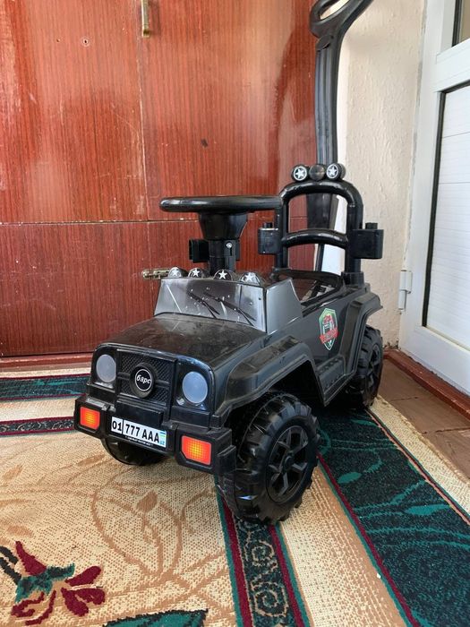 Болалар машинаси