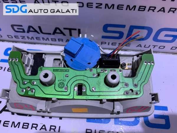 Lampa Iluminare Habitaclu Plafoniera Lumini cu Trapa VW Lupo 1999 - 2003 Cod 1J0947105 1J0959613E [D0277]