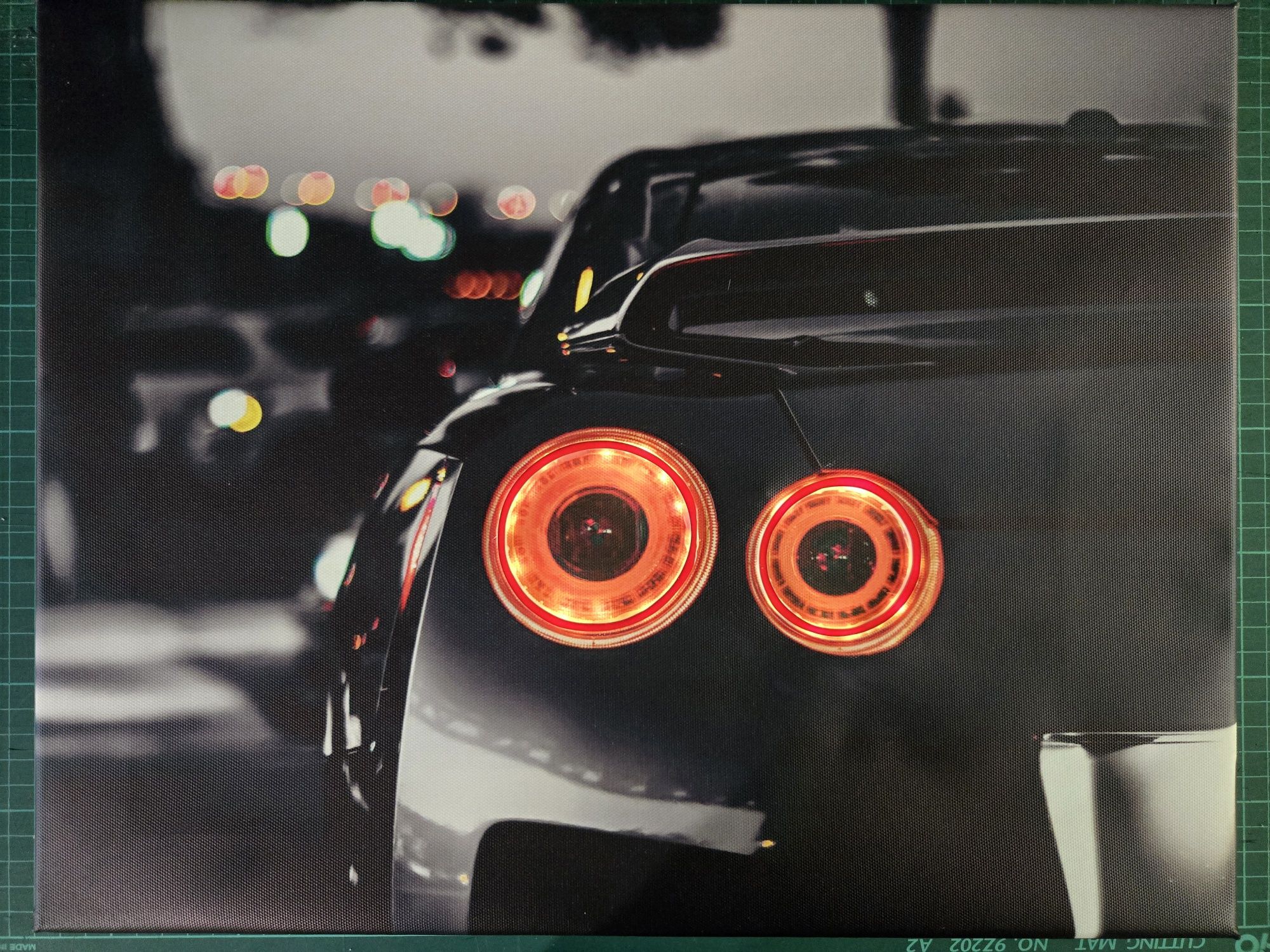 Tablou Canvas cu lumini - stopuri Nissan GTR